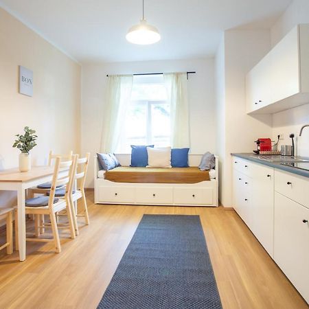 Fullhouse - Halle - B2 - Daylight Bathroom - Nespresso Halle (Saale) Exterior foto